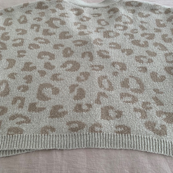 C&C California Plus Sized Leopard Print Cardigan sweater EUC - Picture 2 of 4